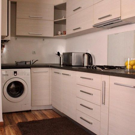 Long House Apartment Brasov Ngoại thất bức ảnh