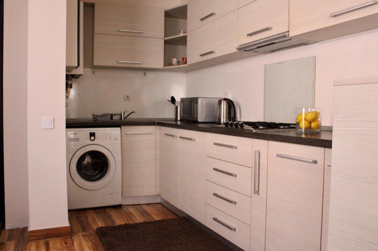 Long House Apartment Brasov Ngoại thất bức ảnh